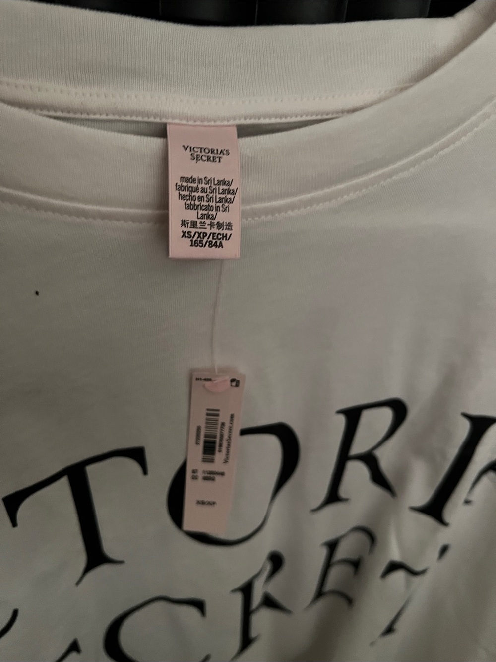 NWT Victoria's Secret Soft White Logo Cropped Tee Sz XS - Picture 3 of 3